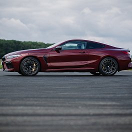 BMW M8 competition