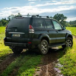 Toyota Land Cruiser 120