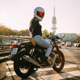 Royal Enfield Continental GT 650 TWIN & Zuzana