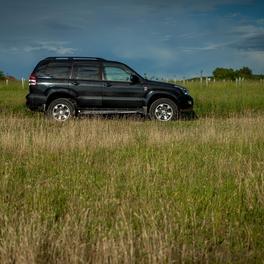 Toyota Land Cruiser 120