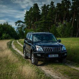 Toyota Land Cruiser 120