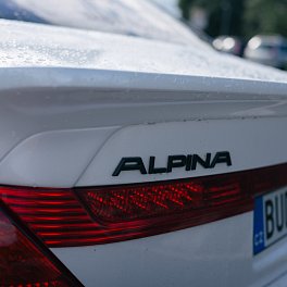 Alpina B7