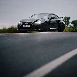 Lexus RC F track edition day session