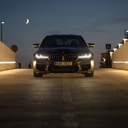 BMW M5 CS night session