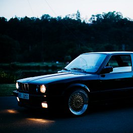 BMW E30 318IS